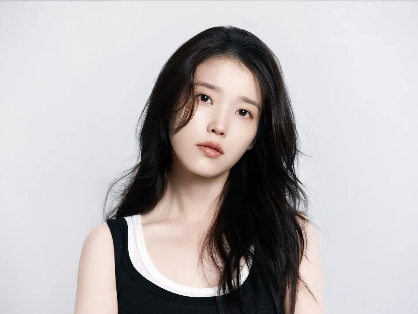 아이유 (IU) 写真 1