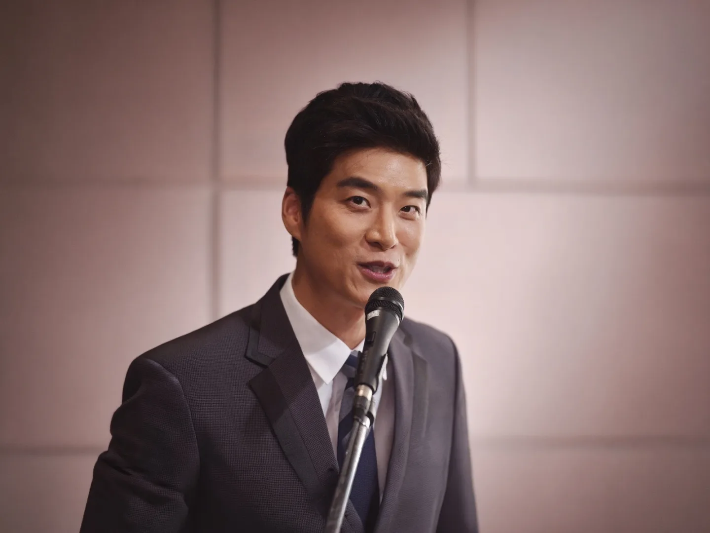 송병철 (Song Byung Chul) 写真 1