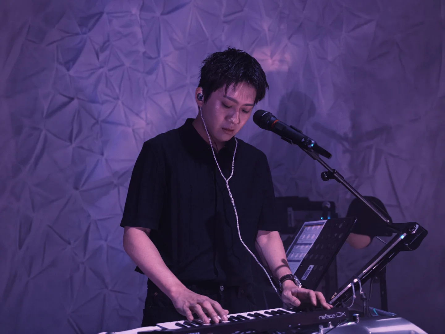 슬롬 (DJ Slom) 写真 1