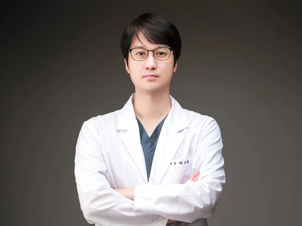 박근필 (Park Geun-pil) 写真 1